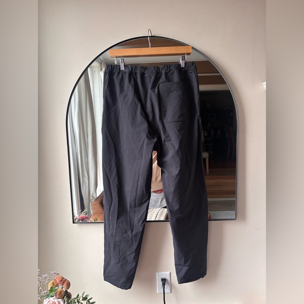 CLUB MONACO | men’s jogger | size large - Picture 4 of 5
